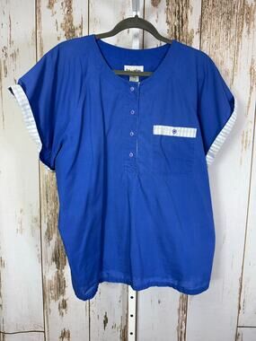 Vintage Blouse, Bon Magique. Size 20W. In excellent condition!